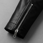 Jaqueta Masculina de Couro com Cinto Frontal