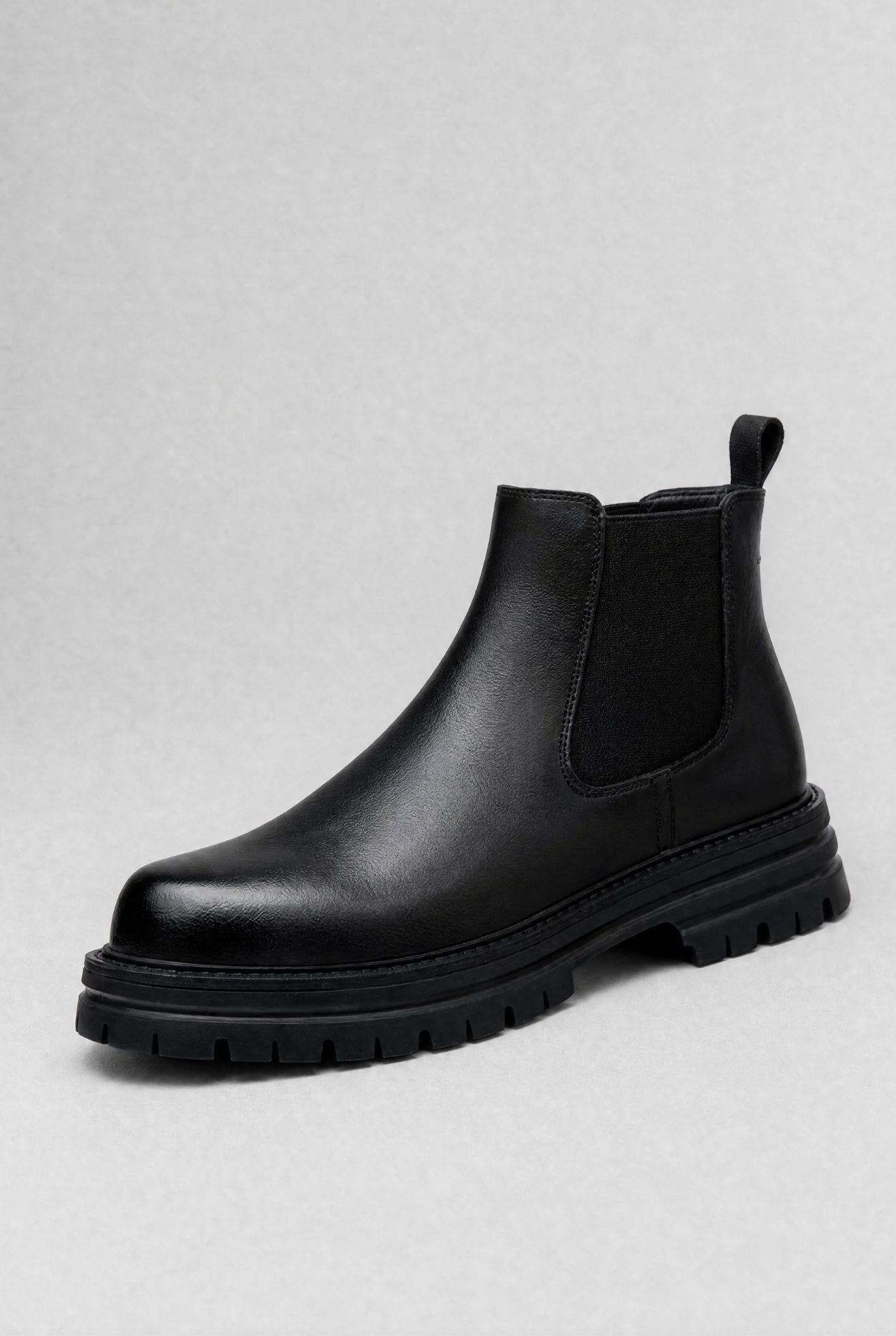 Bota Chelsea Masculina Tratorada em Couro com Plataforma Use Cavalieri