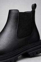 Bota Chelsea Masculina Tratorada em Couro com Plataforma Use Cavalieri