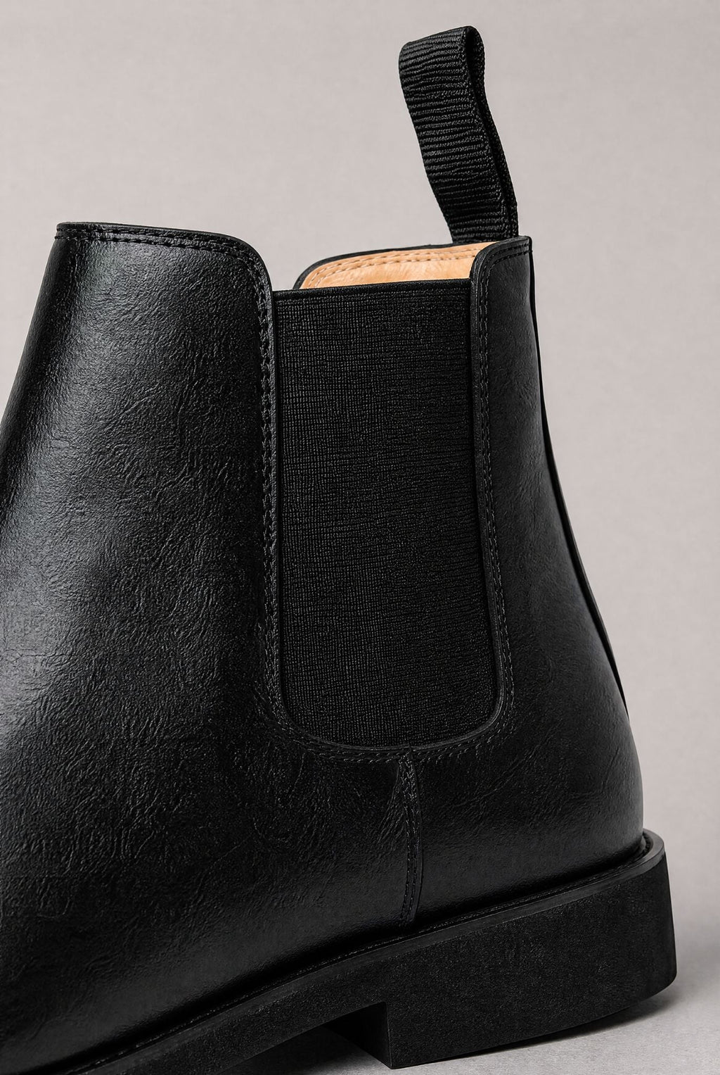 Bota Chelsea Masculina em Couro com Design Clássico Britânico Use Cavalieri