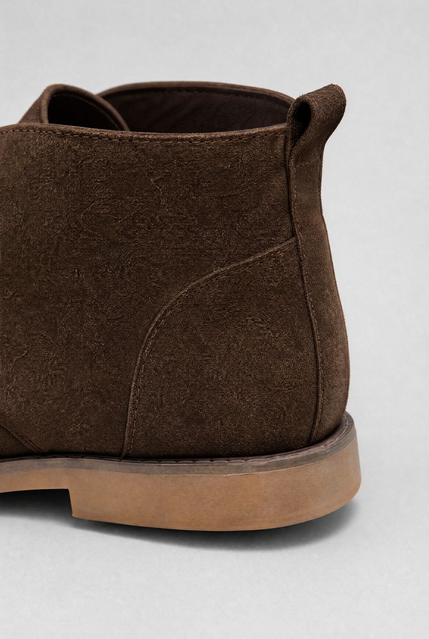 Bota Masculina Atemporal Britânica em Camurça Use Cavalieri