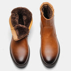 Bota Masculina em Couro com Interior Forrado Use Cavalieri