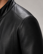 [LEVE 2 PAGUE 1] Jaqueta Masculina Cavalieri em Couro Legítimo Premium +BRINDES: Relógio, Cinto e Carteira